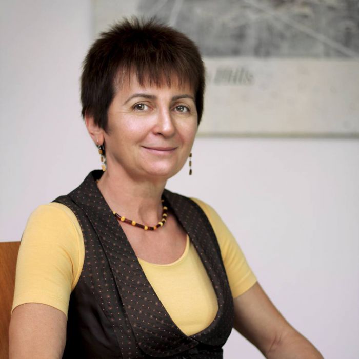 MAJZIK Zsuzsa